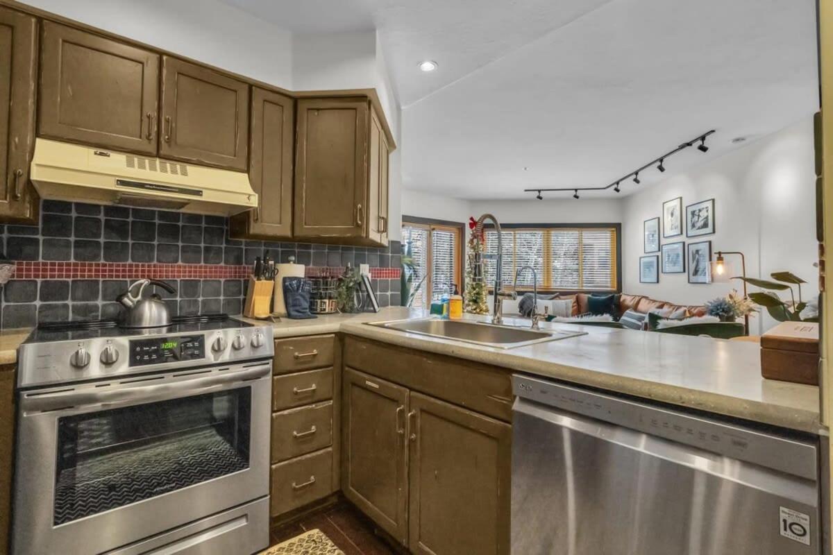 Villa Gorgeous 1Br Steps From Lifts With Private Hot Tub Park City Exterior foto